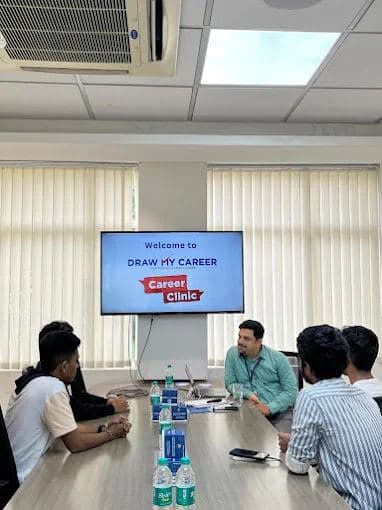 Draw My Career Career Clinic counselling table